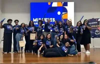 Mulheres que Codam faz parceria na Expo Favela 2026: inovação e inclusão digital!