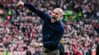 Manchester City comemora título épico na Copa da Liga Inglesa!