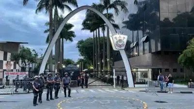 Corinthians Detona com Dívida de R$ 450 Milhões em São Paulo!