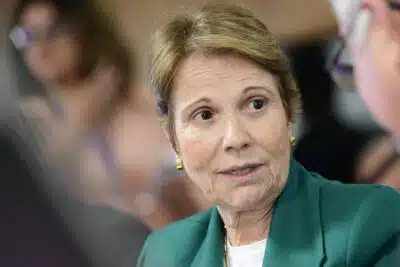Tereza Cristina Prioriza Senado Apesar do Interesse do PL em Vice de Bolsonaro