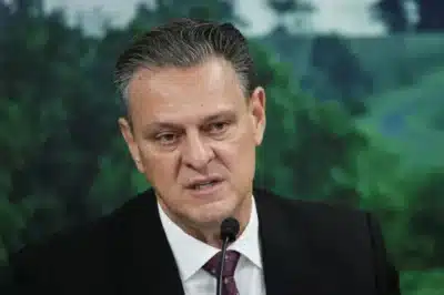 Governo Adota Cautela Extrema com Fertilizantes: Crise Global Ameaça Safra!