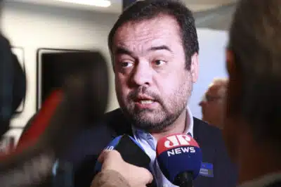 Cláudio Castro Sofre Cassação Explosiva: TSE Impede Candidatura em 2026!