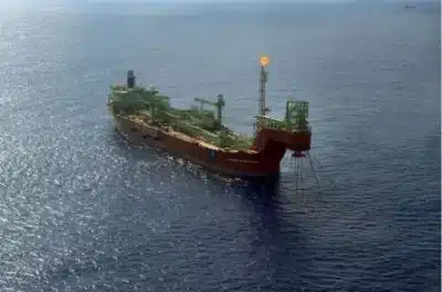 Maersk, Hapag-Lloyd e CMA CGM Desviam Navios Após Ameaças no Oriente Médio!