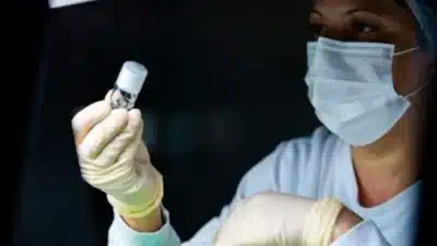 Brasil Lança Plano Global Contra a Dengue com Inovação e Produção Nacional