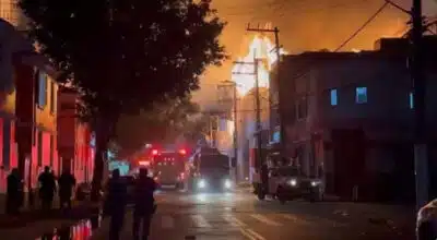 Incêndio Devasta Fábrica no Brás: Fogo Atinge Segundo Imóvel em SP!
