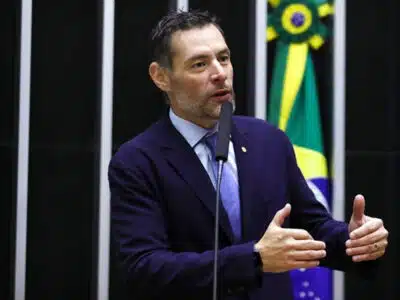 Deputado Marangoni Acusado de Agressão Contra Esposa em Escândalo!