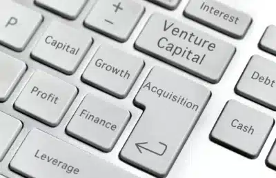 Investidores Atacando o Petróleo: Concentração e Lucros Recordes em 2025!