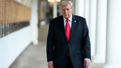 Trump lança discurso explosivo sobre a guerra no Irã e futuro do estreito de Ormuz!