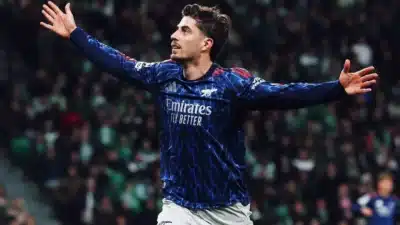 Kai Havertz celebra reviravolta do Arsenal e elogia David Raya em Londres