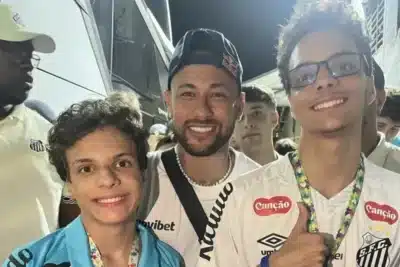 Neymar Surpreende Irmãos com Autismo após Vitória do Santos!