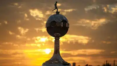 Conmebol define premiação recorde para Libertadores e Sul-Americana em 2026! Veja os valores!