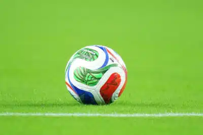 Argentina: 24 Anos de Isolamento que Privaram o Mundo de um Gigante!