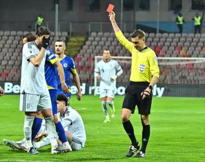 Crise no futebol italiano: Bônus, demissão e renúncias chocam a seleção!
