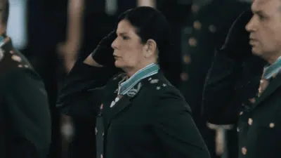 Cláudia Cacho faz história: Primeira mulher general do Exército Brasileiro!