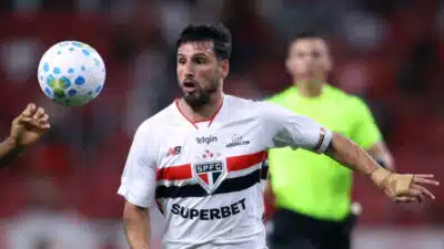 São Paulo em Desespero: Empate Frustrante e Crise no Brasileirão!