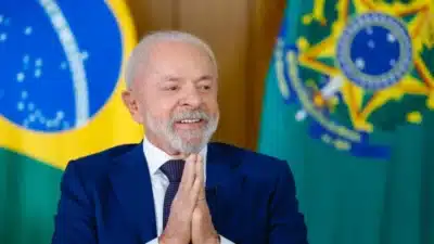 Lula sanciona lei para doulas: o que muda na saúde materna em 2026?