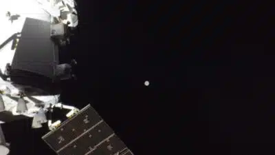 Artemis 2: Missão Histórica na Lua em Progresso – Ação Impactante!