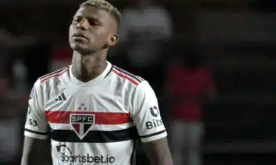Arboleda sumiu após jogo do São Paulo: o que esperar do zagueiro?